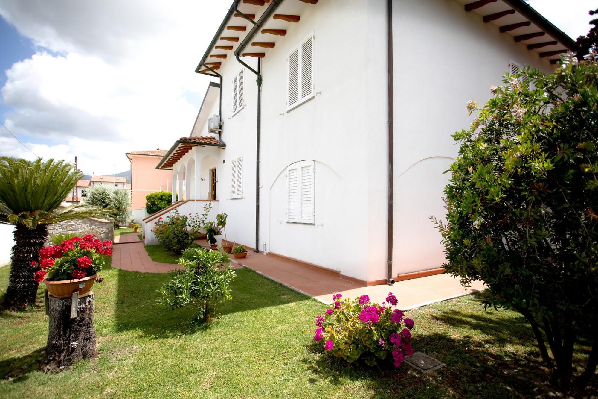 Affitti Brevi Green House Cascina Buitenkant foto